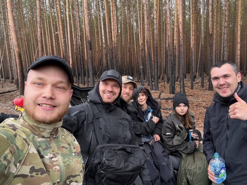 «Дети спали в обнимку с собаками, пили воду из болот и искали в лесу перепелиные яйца...»